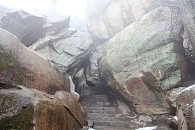 非线性文字冒险游戏《天穹下的格林》Steam页面上线 支持简体中文